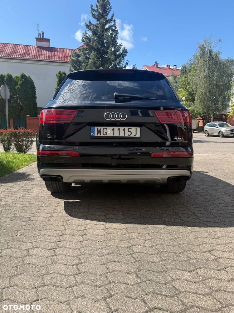 Audi Q7 3.0 TFSI Quattro Tiptronic - 5
