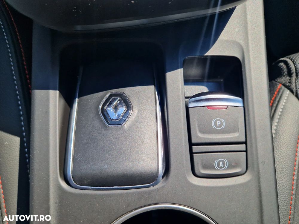 Renault Arkana MHEV 160 EDC RS Line - 25