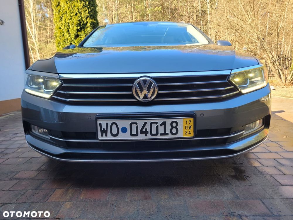Volkswagen Passat Variant 2.0 TDI SCR DSG Comfortline - 16