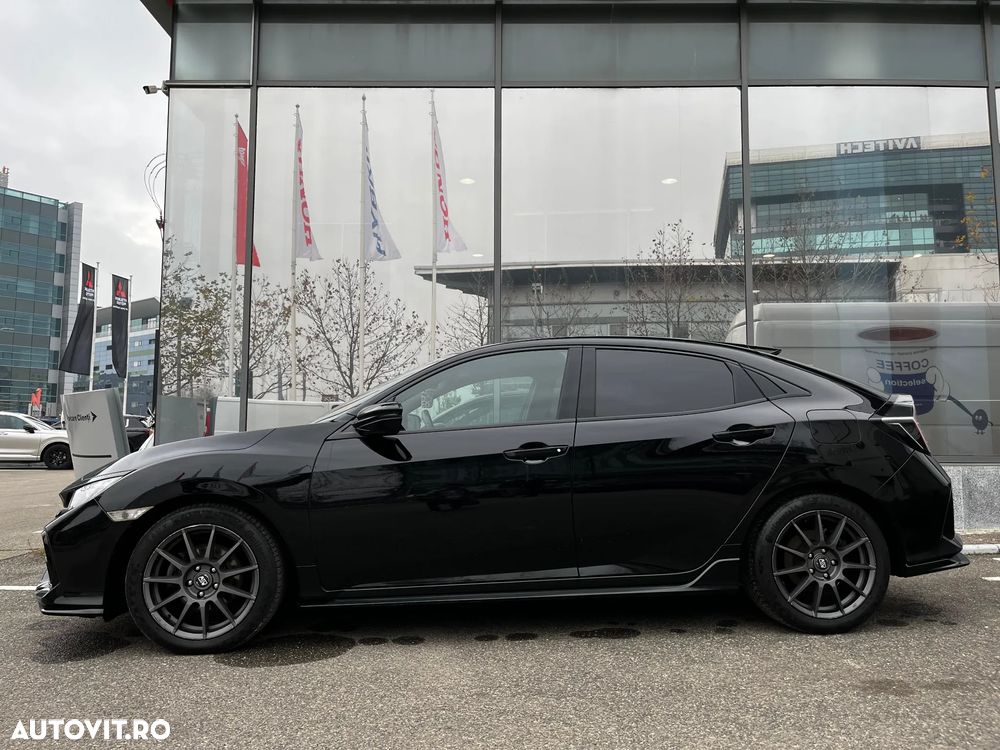 Honda Civic 1.5 i-VTEC Turbo CVT Sport - 18