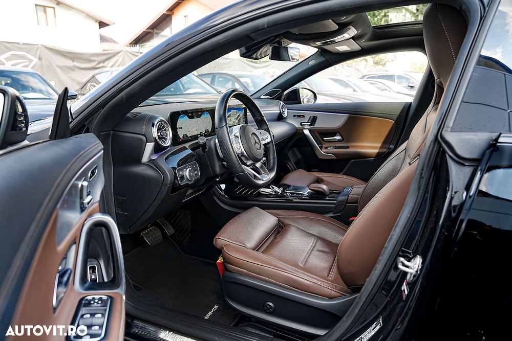 Mercedes-Benz CLA 250 - 12