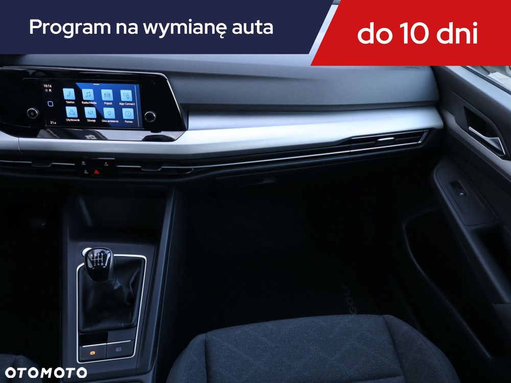 Volkswagen Golf - 10