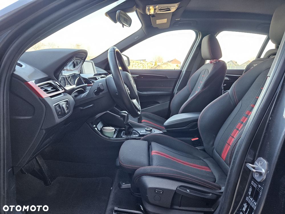 BMW X1 sDrive18d xLine sport - 24