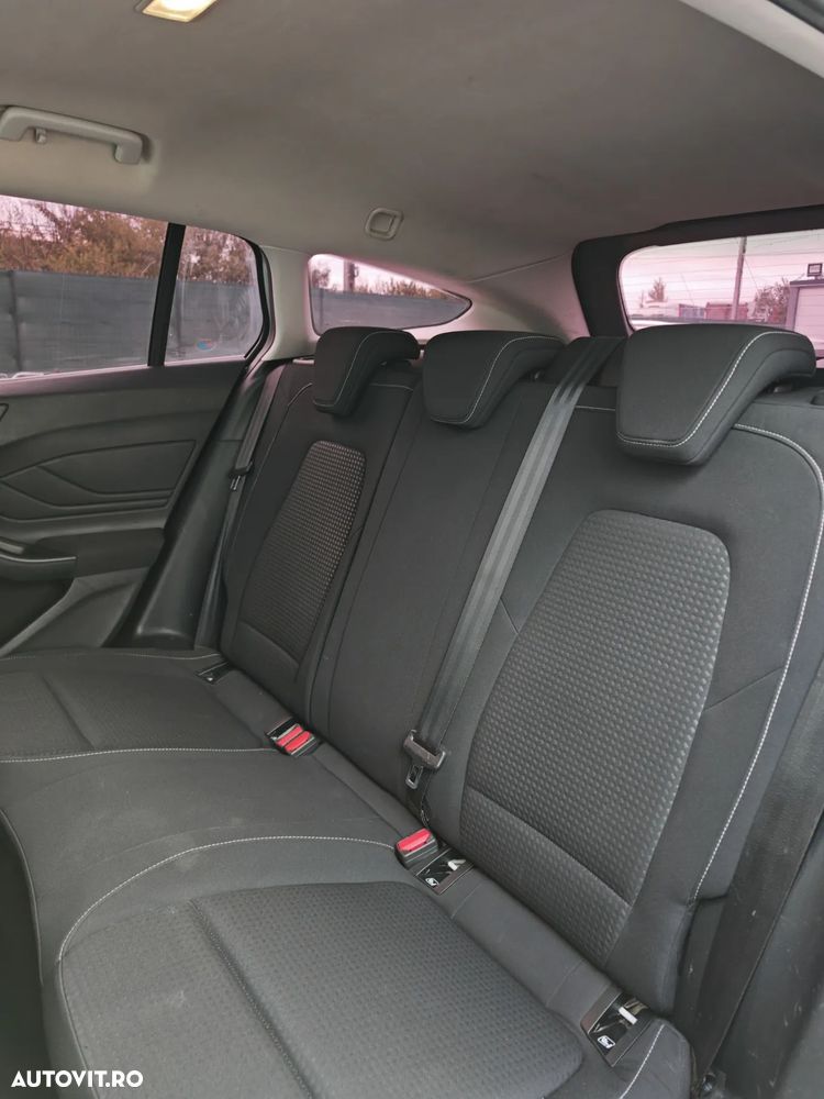 Ford Focus 1.5 EcoBlue Active - 24