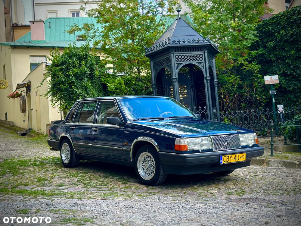 Volvo Seria 700 - 3