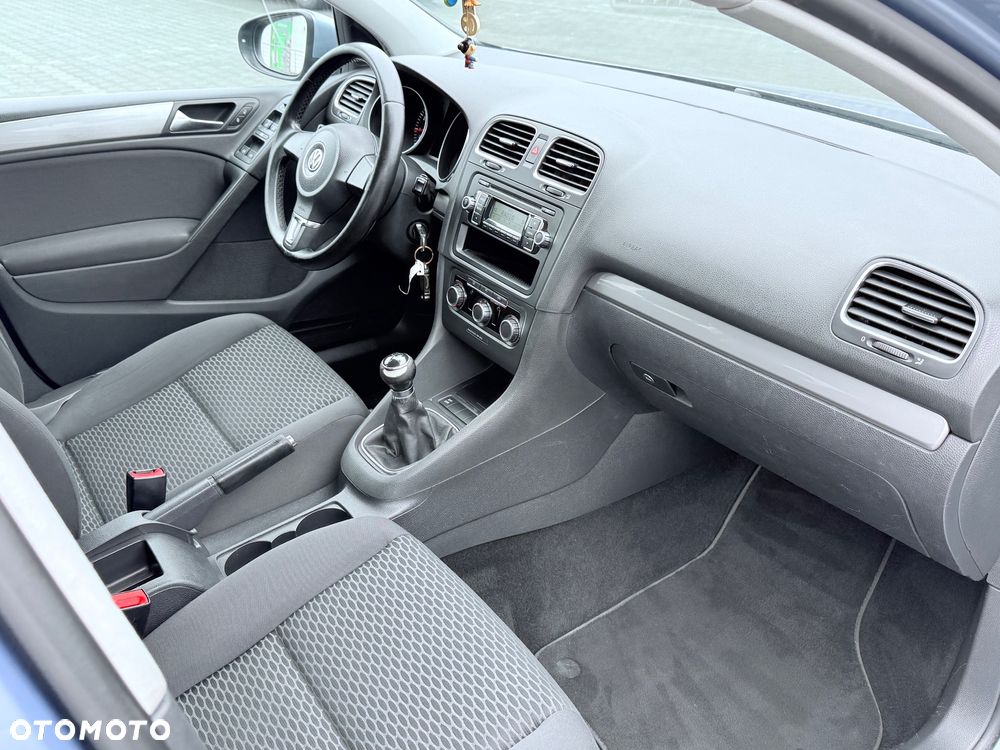 Volkswagen Golf 1.4 Comfortline - 28