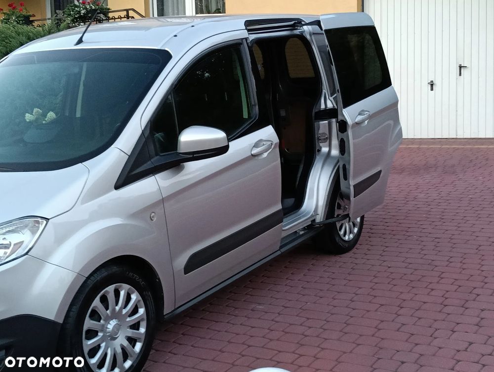 Ford Transit Courier Basis - 9