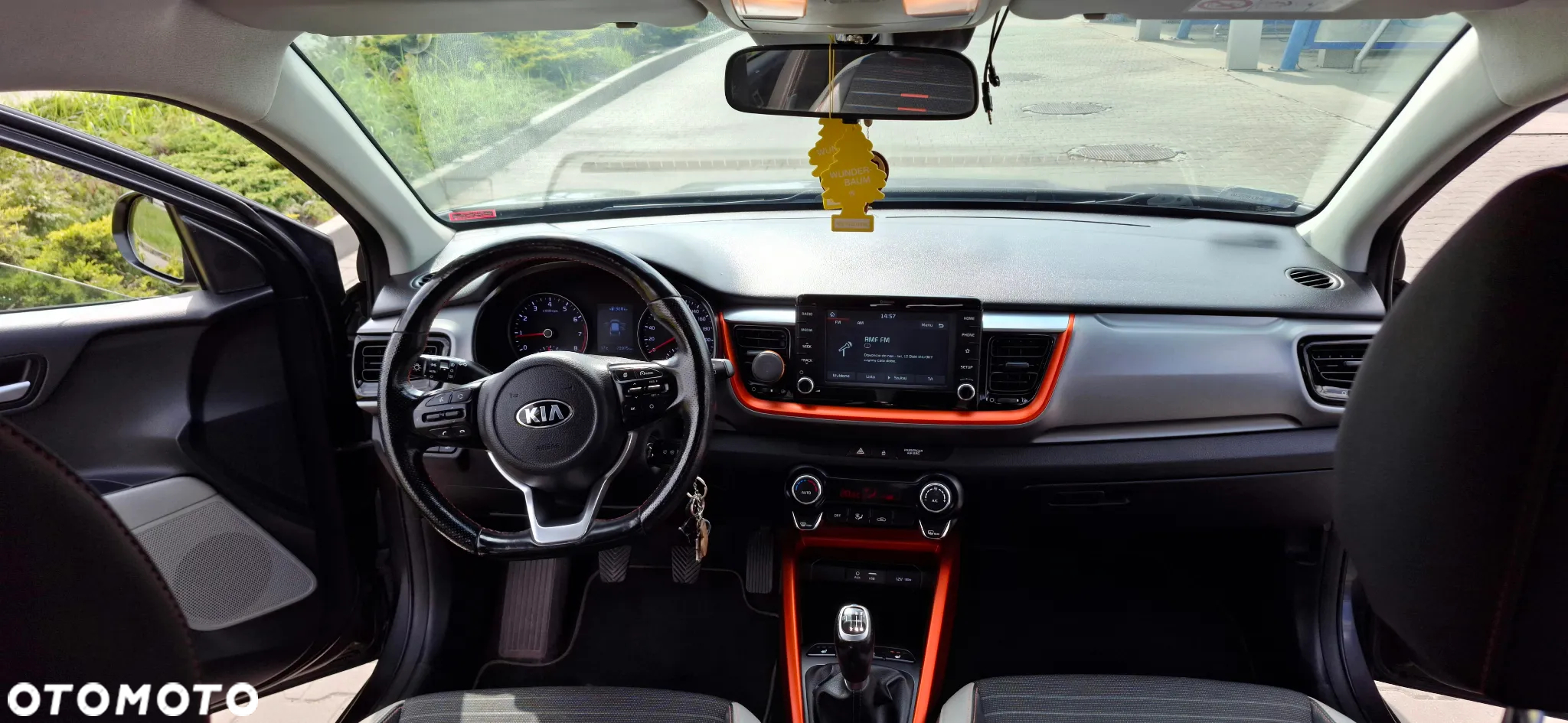 Kia Stonic - 16