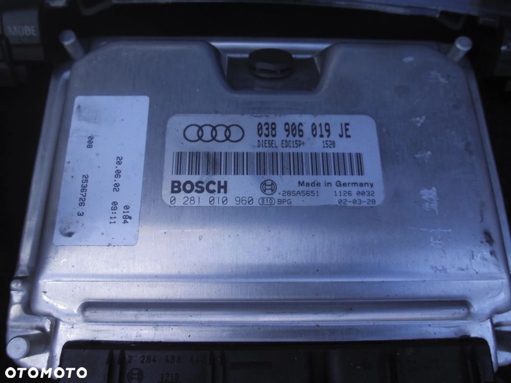STEROWNIK AUDI A4 1.9 TDI 0281010960 038906019JE ZESTAW STARTOWY - 2