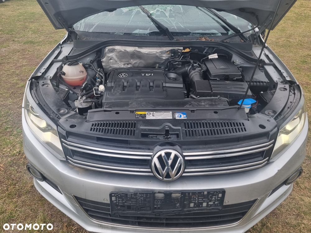 Volkswagen Tiguan 2.0 TDI SCR 4MOTION BlueMotion Technology DSG Exclusive - 11