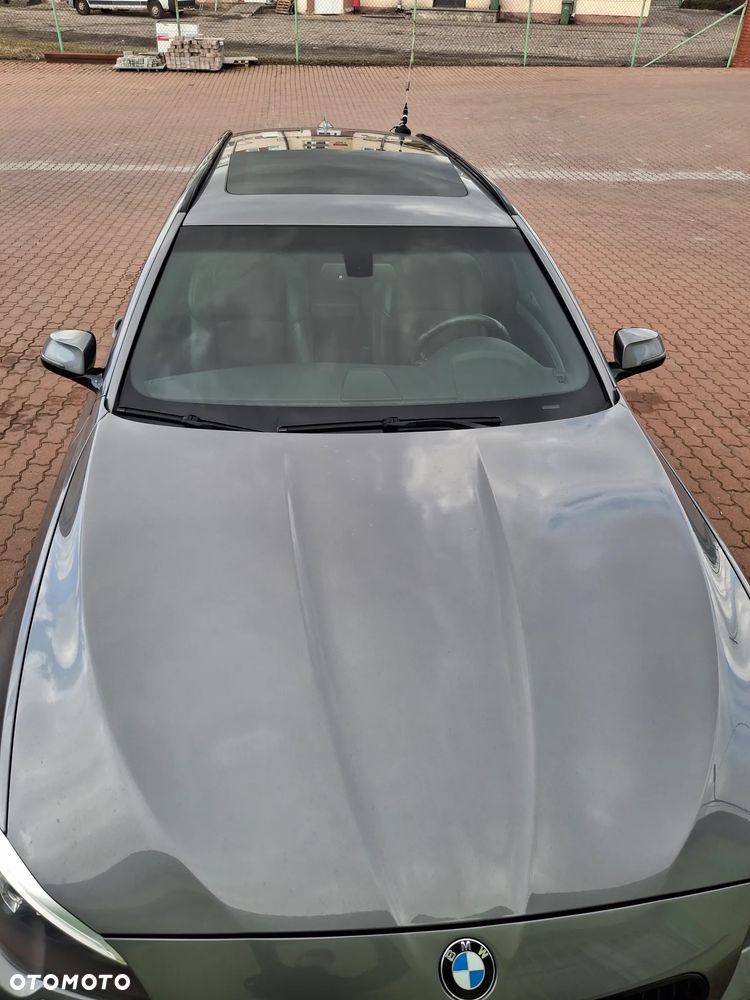 BMW Seria 5 530d xDrive - 28