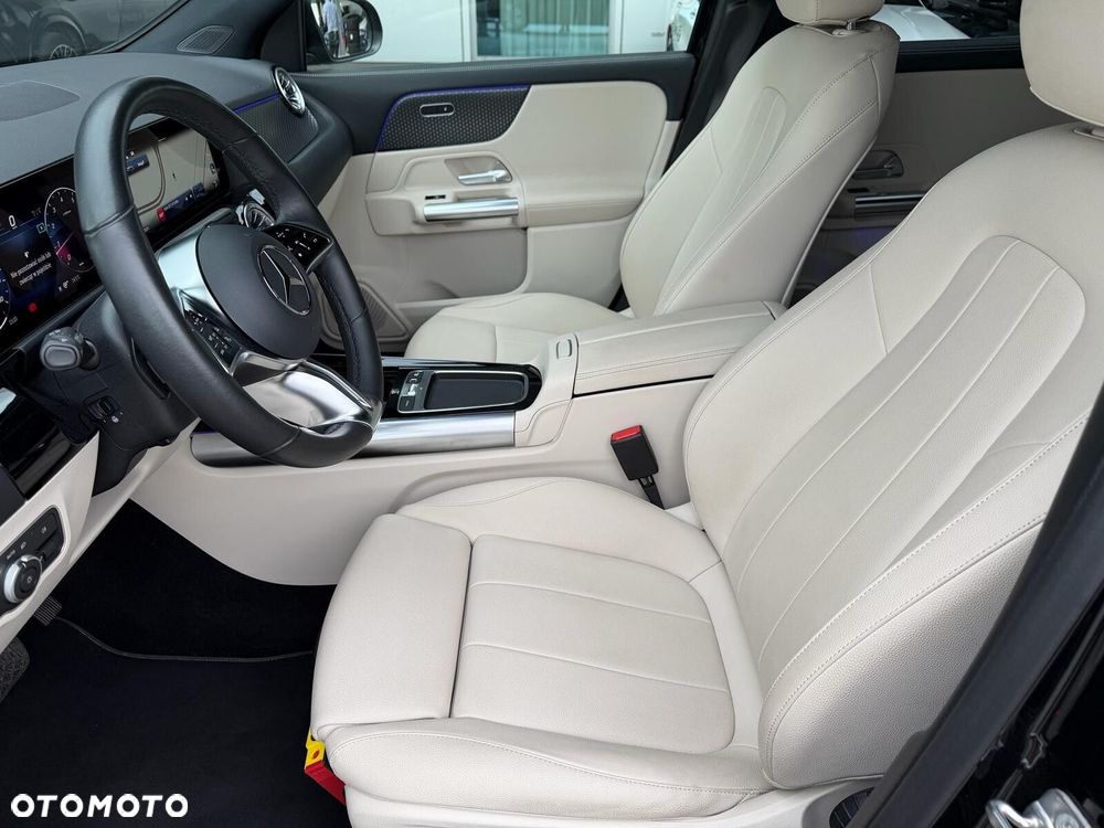 Mercedes-Benz GLA 200 Progressive - 10