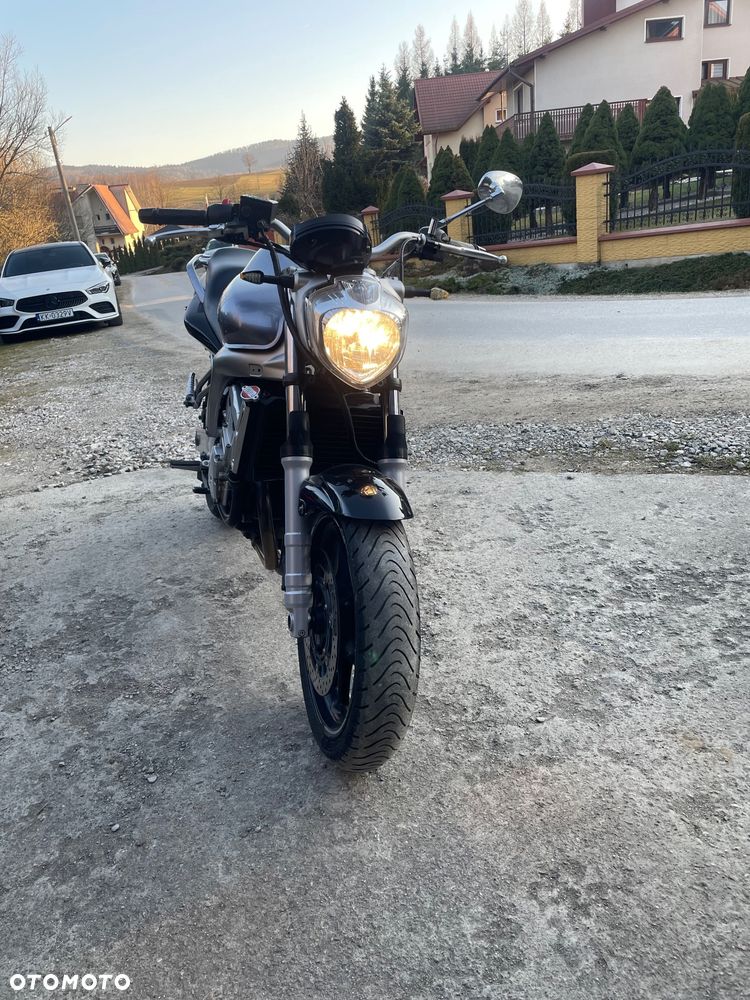 Yamaha FZ6 - 12