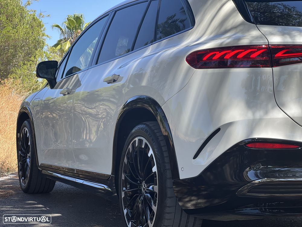 Mercedes-Benz EQS - 30