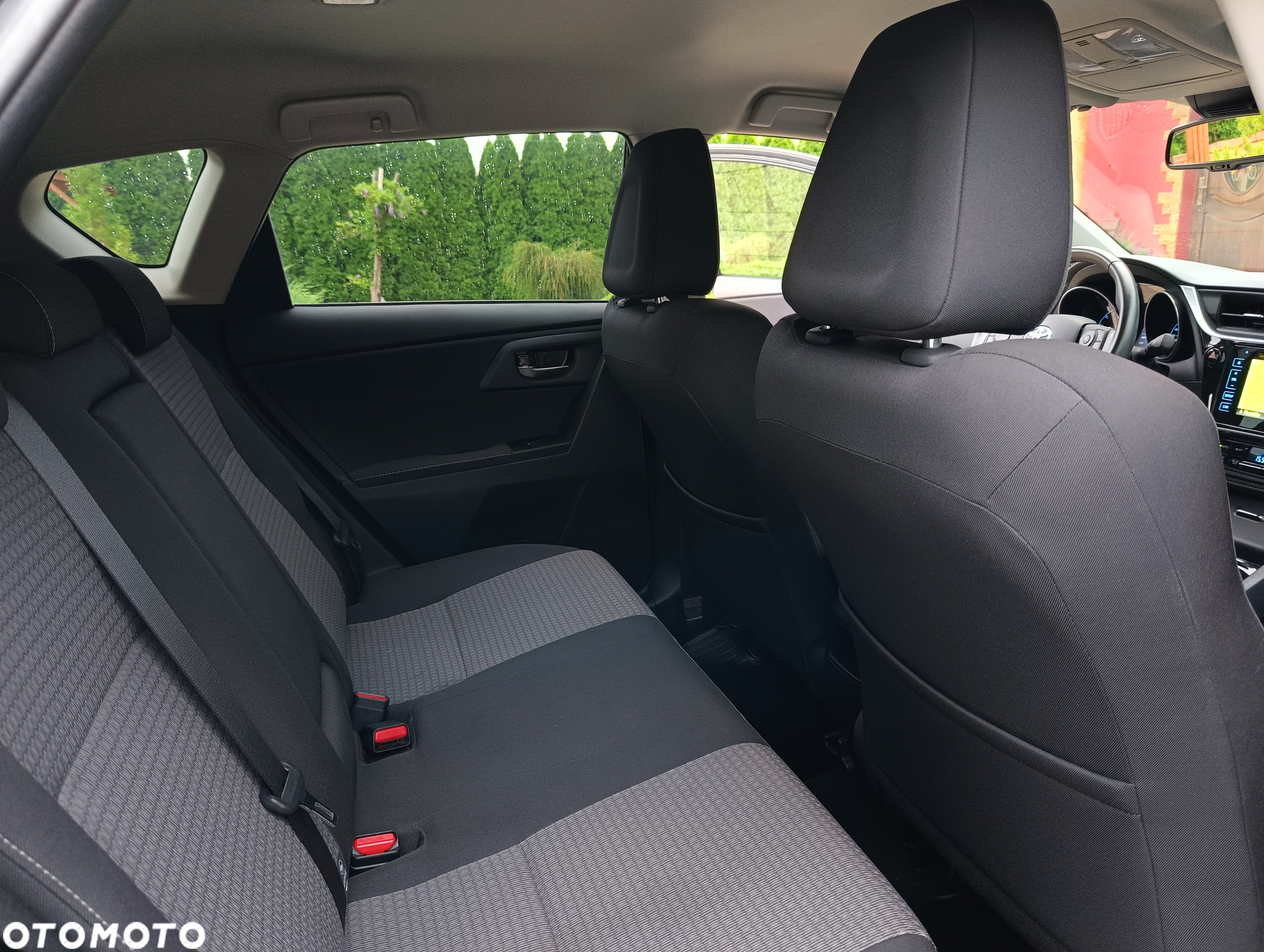 Toyota Auris 1.2 T Prestige - 28
