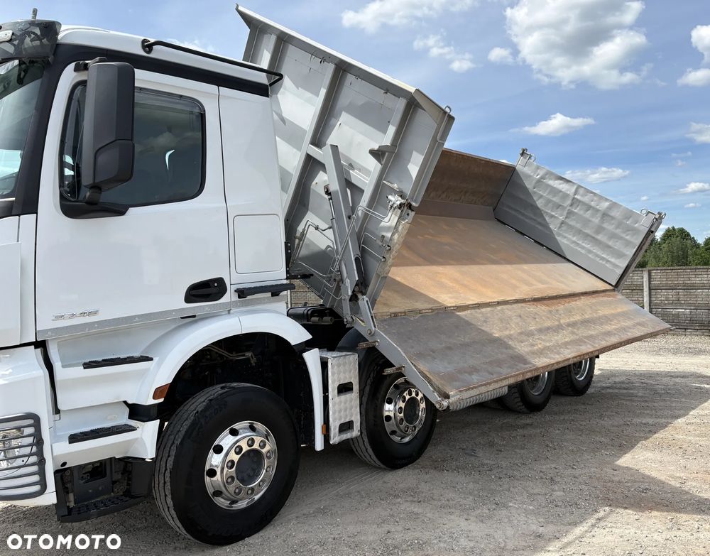 Mercedes-Benz AROCS 3245 8x4 Kipper Meiller SZWAJCARIA - 11