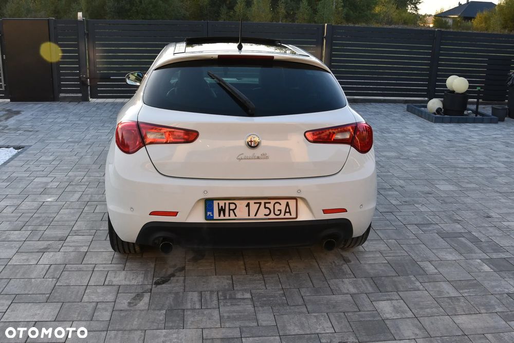 Alfa Romeo Giulietta 1.8 TBi 16V Quadrifoglio Verde - 37