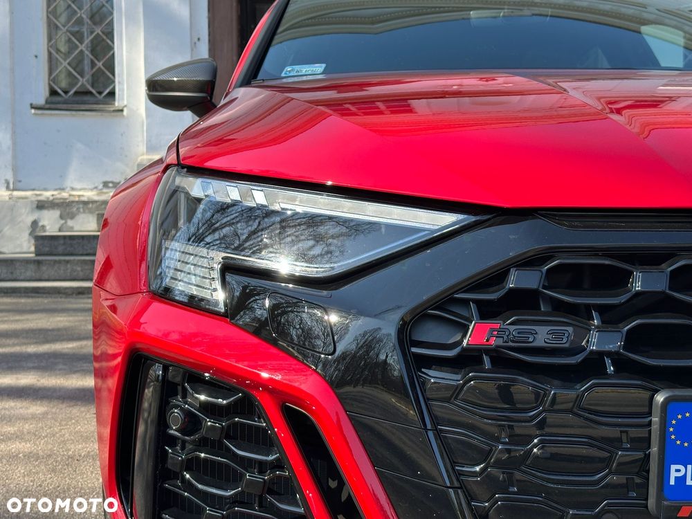 Audi RS3 Limousine - 3