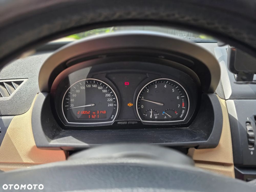 BMW X3 2.0i - 10