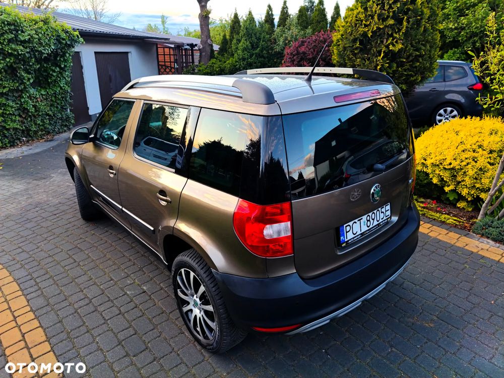 Skoda Yeti 1.2 TSI Experience PLUS EDITION - 19