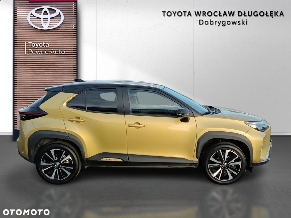 Toyota Yaris Cross Hybrid 1.5 Premiere Edition - 8