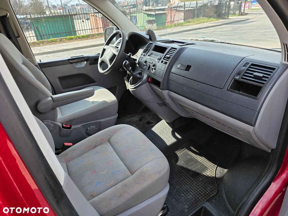 Volkswagen Transporter Shuttle Lang - 7