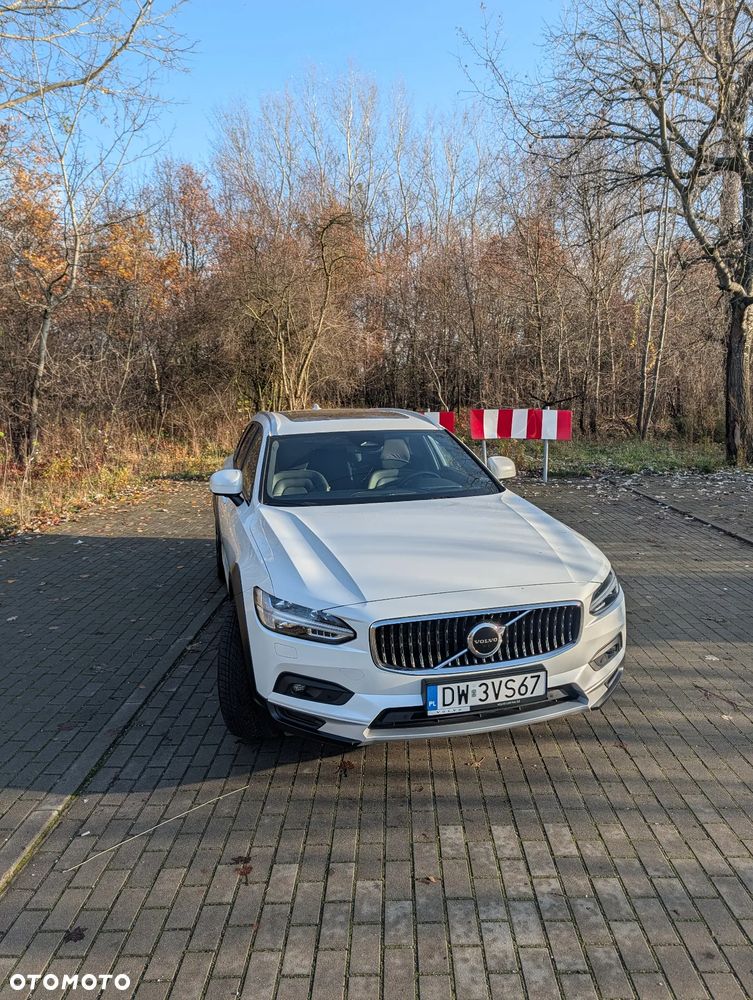 Volvo V90 Cross Country - 7
