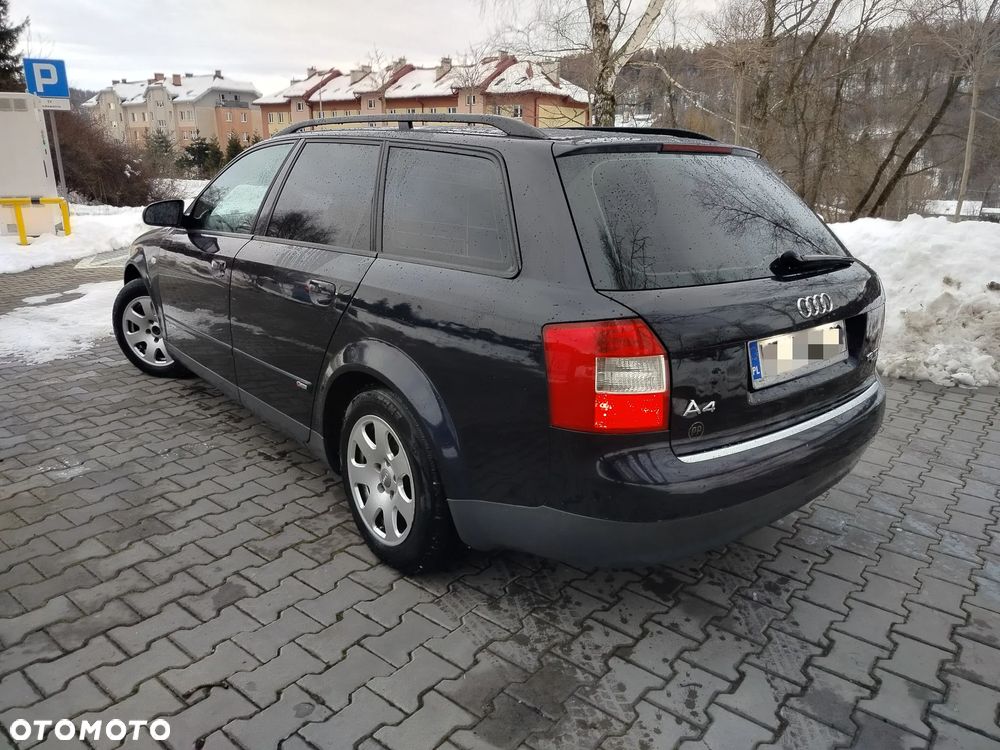 Audi A4 Avant 1.9 TDI Quattro - 9