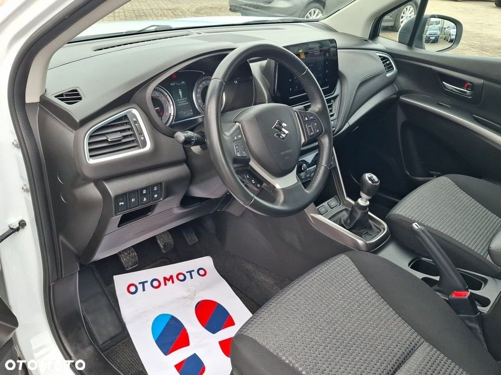 Suzuki SX4 S-Cross - 19