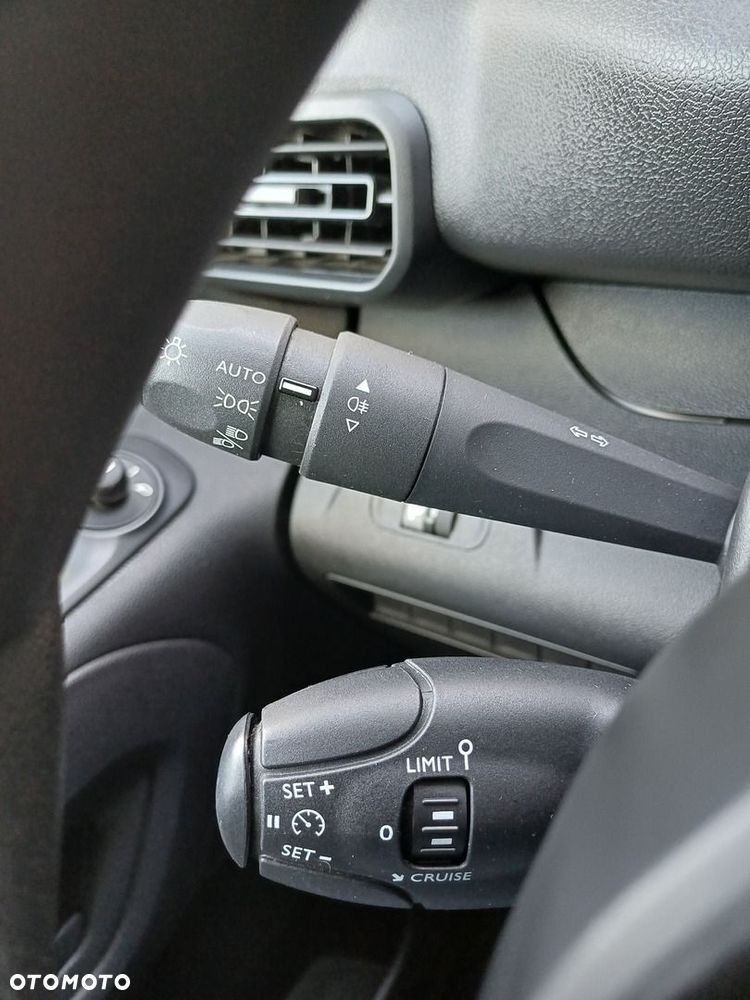 Peugeot Partner - 25