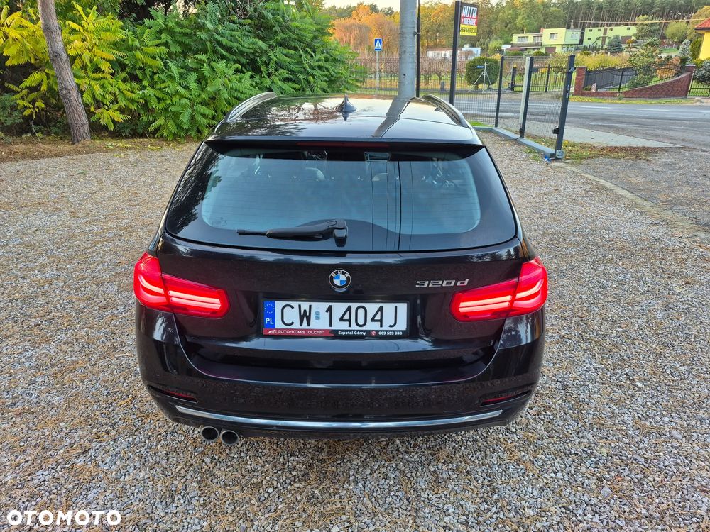 BMW Seria 3 320d Luxury Line - 14