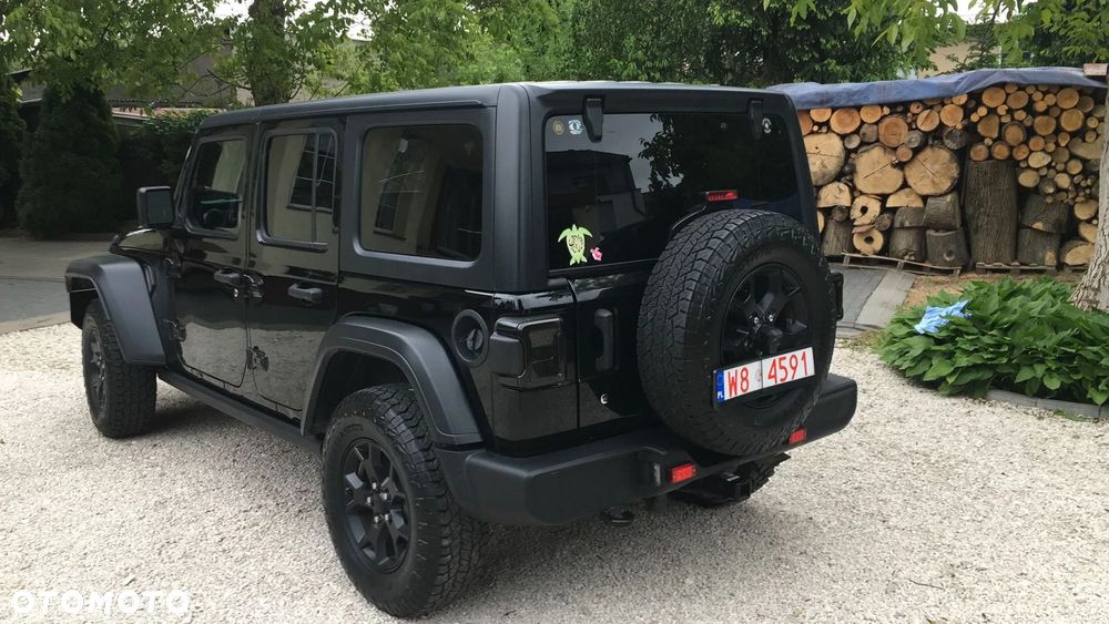 Jeep Wrangler - 5