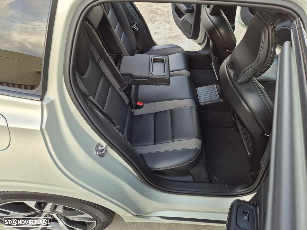 Volvo V60 2.0 T6 AWD TE R-Design - 52