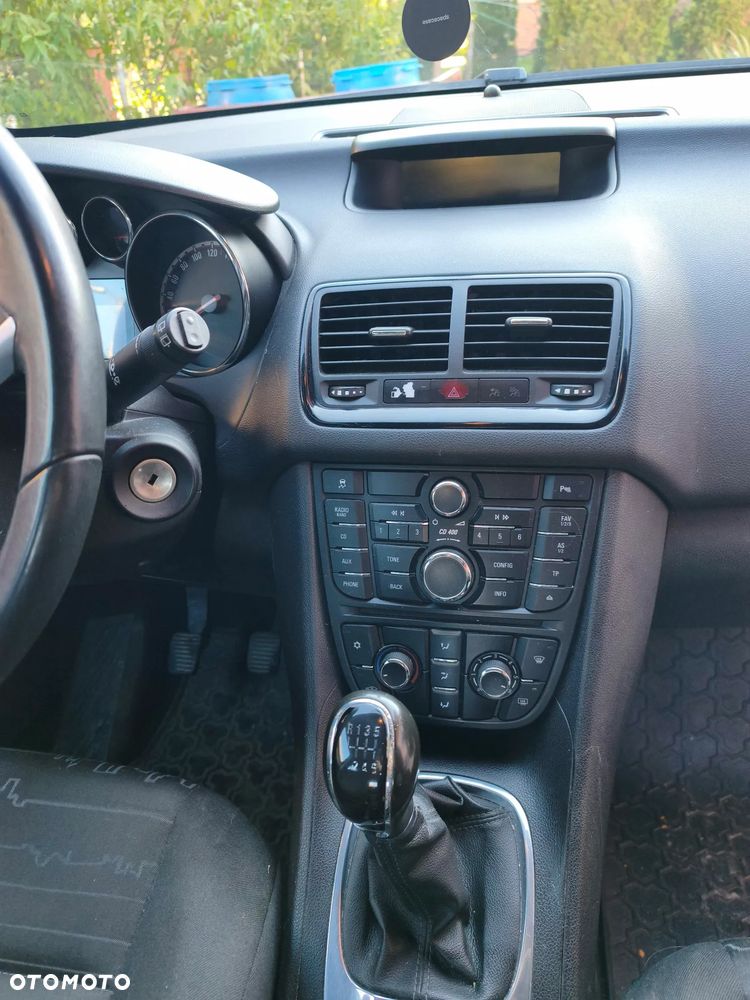 Opel Meriva - 22