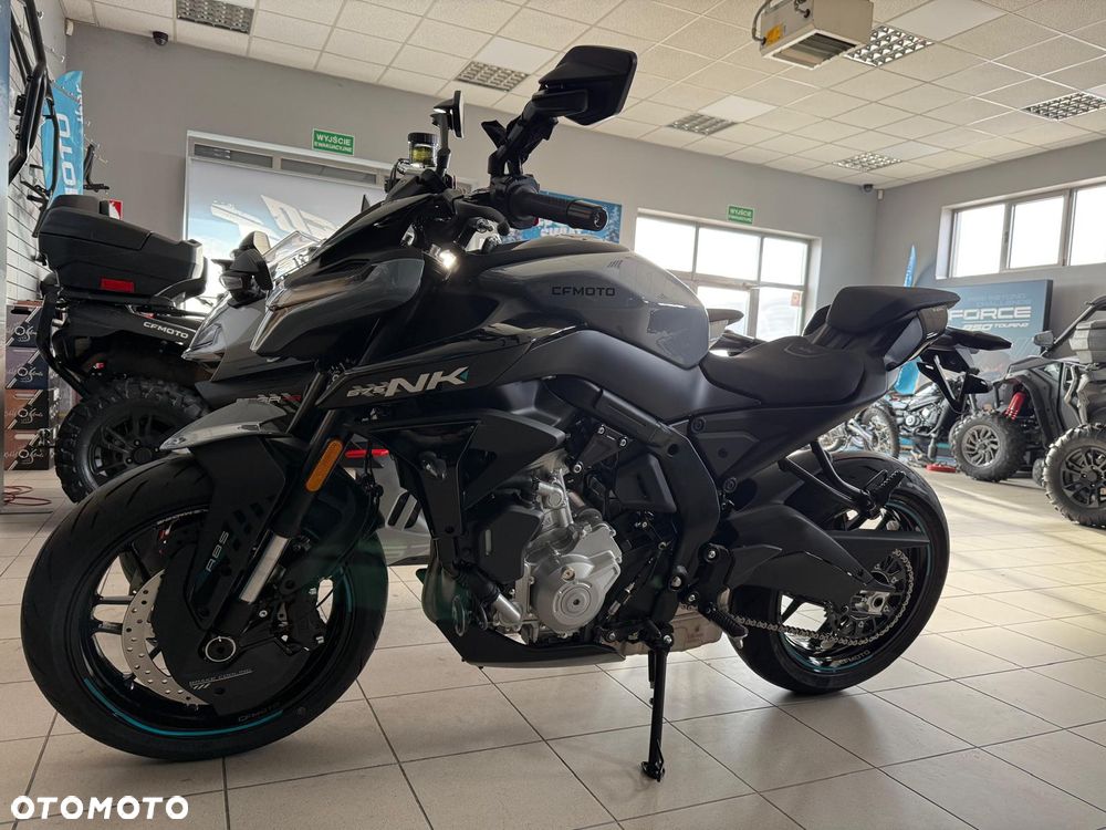 CFMoto 675NK - 22
