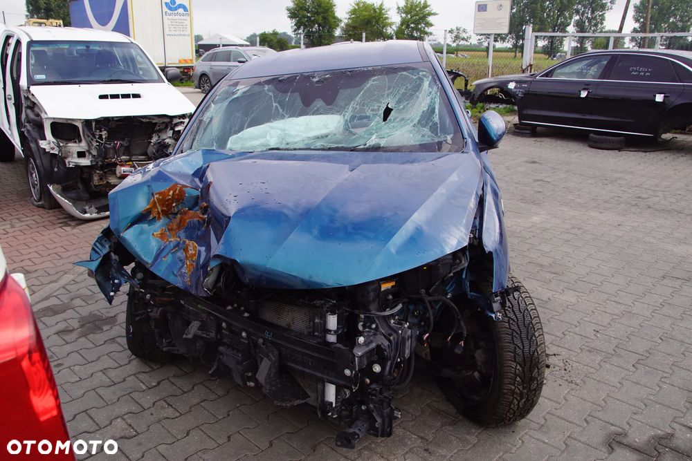 Auto na części - Renault Arkana Lift 1.3 TCE 140 KM H5H490 DW5007 TERRF 2024R Silnik Skrzynia Drzwi Błotnik Zderzak Klapa Lampa Lusterko Klamka Szyba Deska Kokpit Sterownik Moduł Czujnik Licznik Wyświetlacz Panel Kierownica - 9