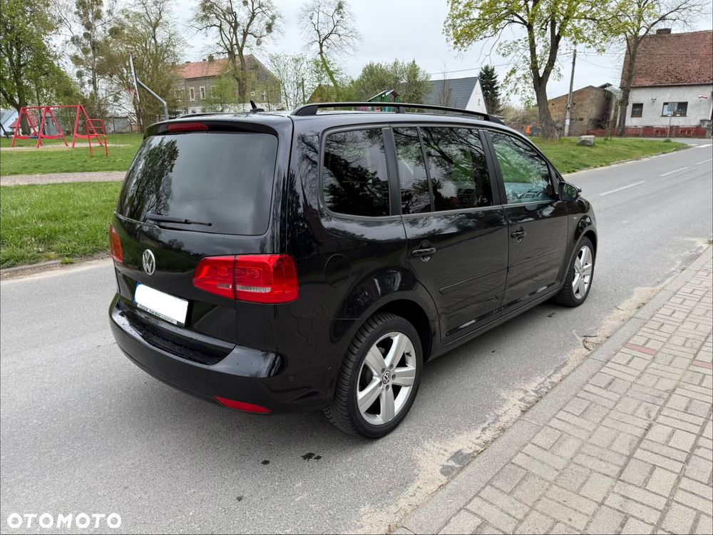 Volkswagen Touran 2.0 TDI DPF DSG MATCH - 7