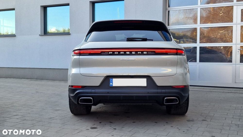 Porsche Cayenne - 8