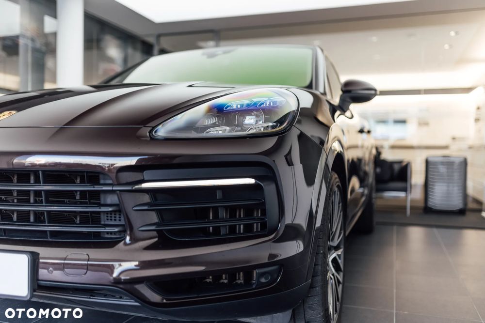 Porsche Cayenne Standard - 35