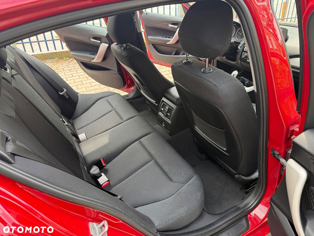 BMW Seria 1 118i Advantage - 13