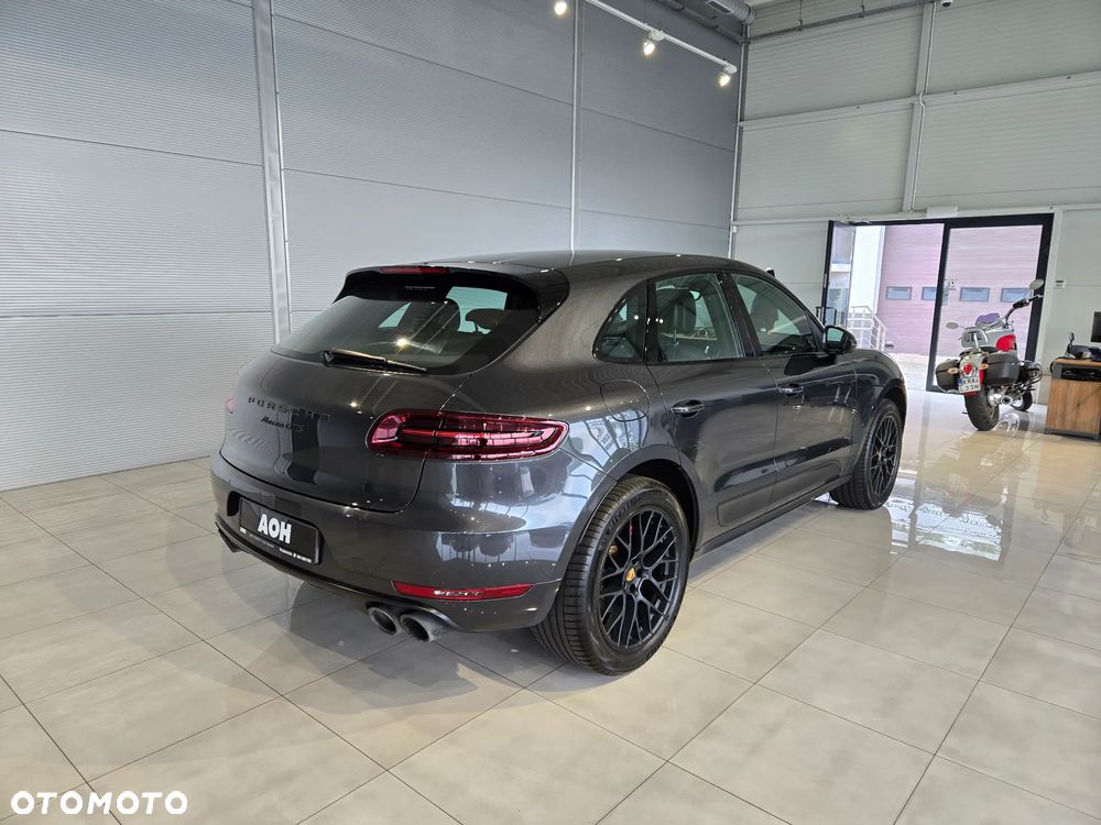 Porsche Macan GTS - 3