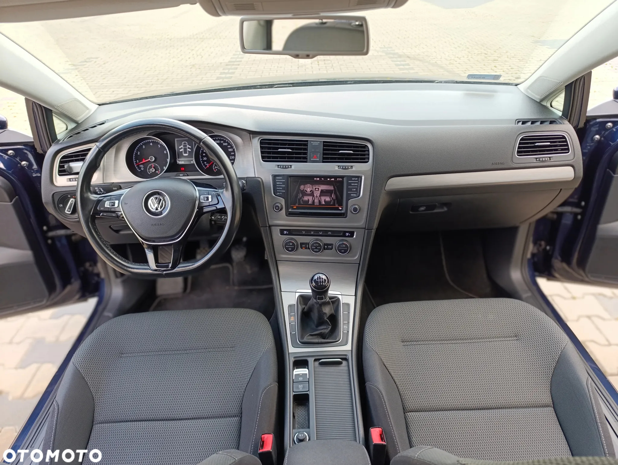 Volkswagen Golf VII 1.4 TSI BMT Comfortline - 13