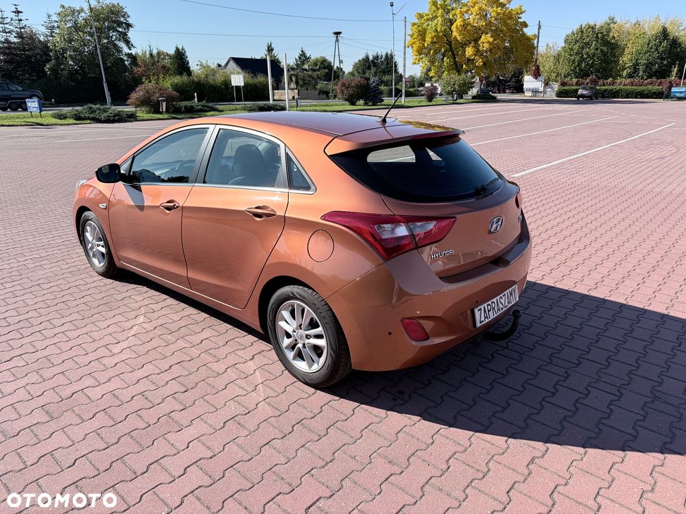 Hyundai i30 1.6 GDI Classic - 22