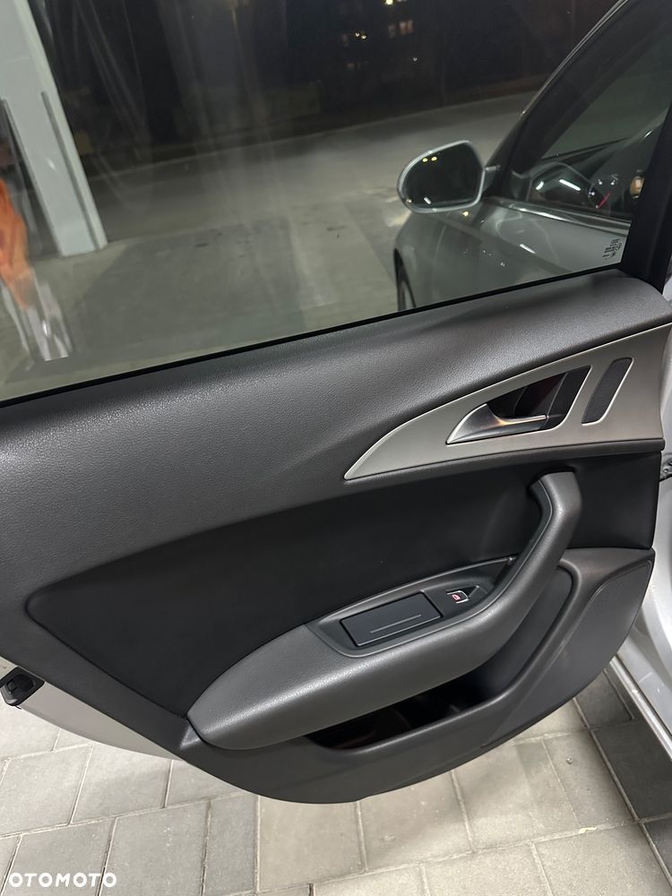 Audi A6 Avant 2.0 TDI Multitronic - 22