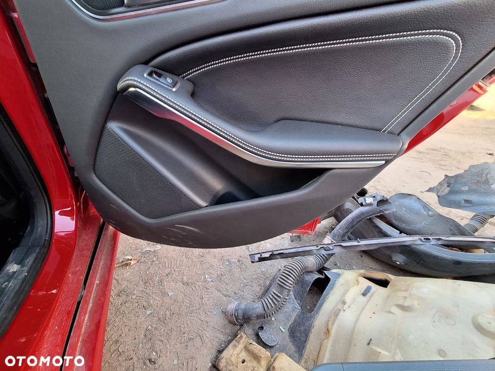 MERCEDES A-KLASA W176 KOMPLET FOTELI SAMOCHODOWYCH Z TAICERKAMI DRZWI PLUS TUNEL - 9