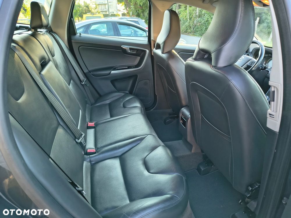 Volvo XC 60 D4 Drive-E Base - 27