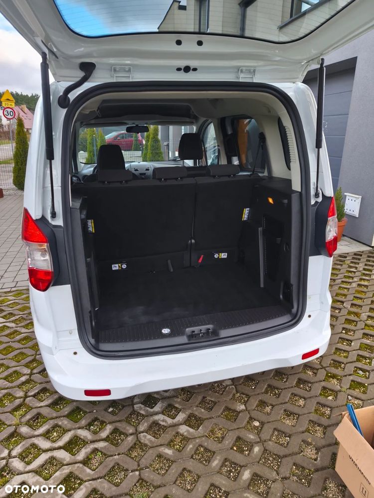 Ford Tourneo Courier 1.5 TDCi Trend - 8