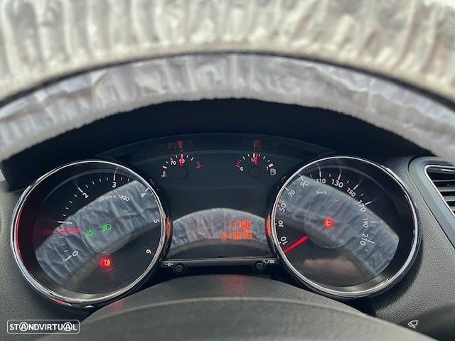 Peugeot 5008 1.6 HDi Executive - 16