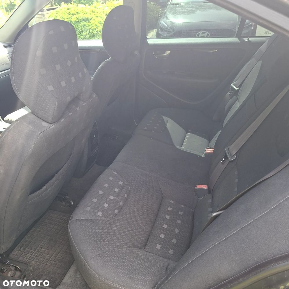 Volvo S60 - 8
