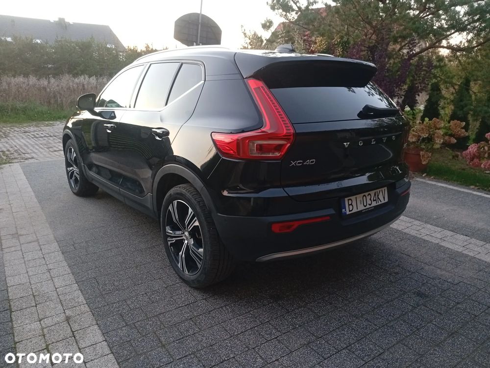 Volvo XC 40 T5 AWD Inscription - 8